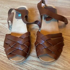 Mia Swedish clogs size 40